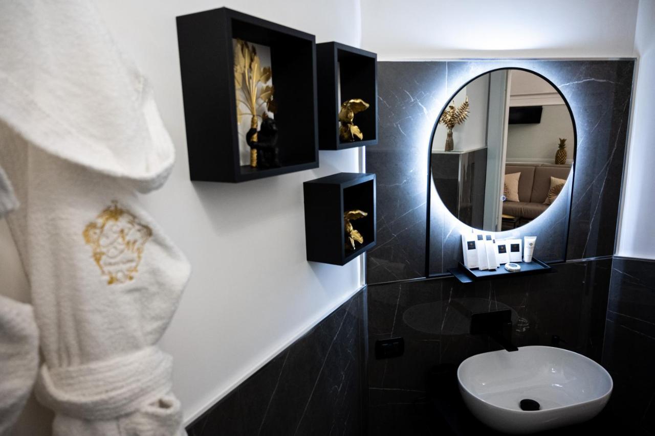 Nm Luxury Suites ปอมเปอี ภายนอก รูปภาพ